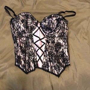 Frederick’s of Hollywood Corset-38